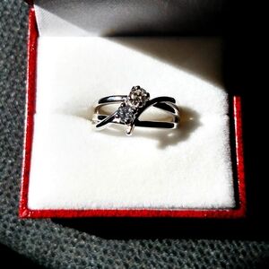 14K White Gold 2-Stone Diamond Ring